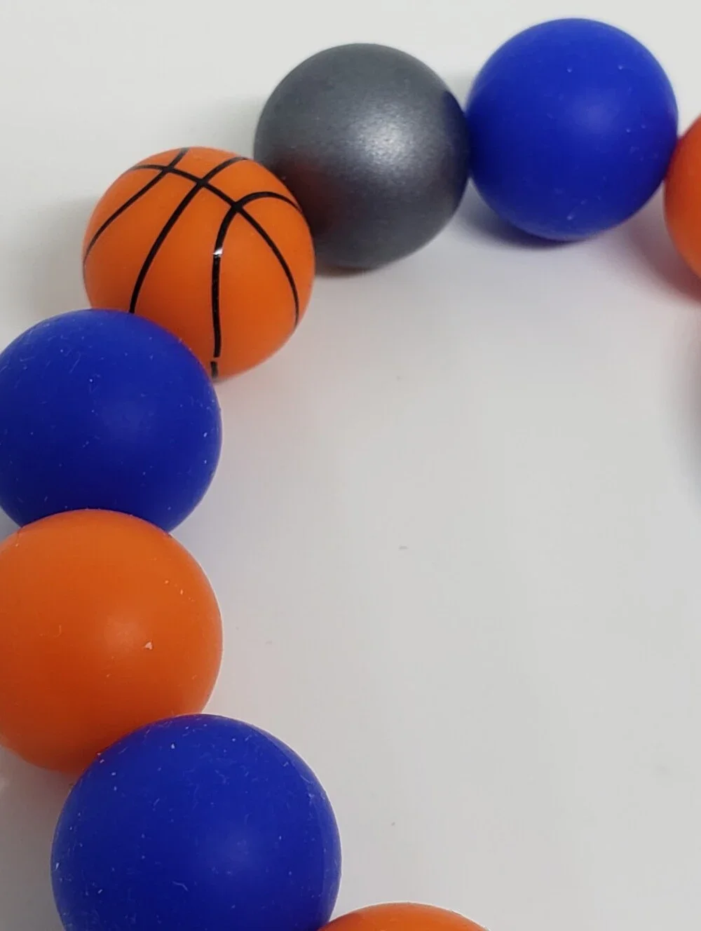 Handmade Silicone Focal Beaded New York Knicks Wristlet Keychain